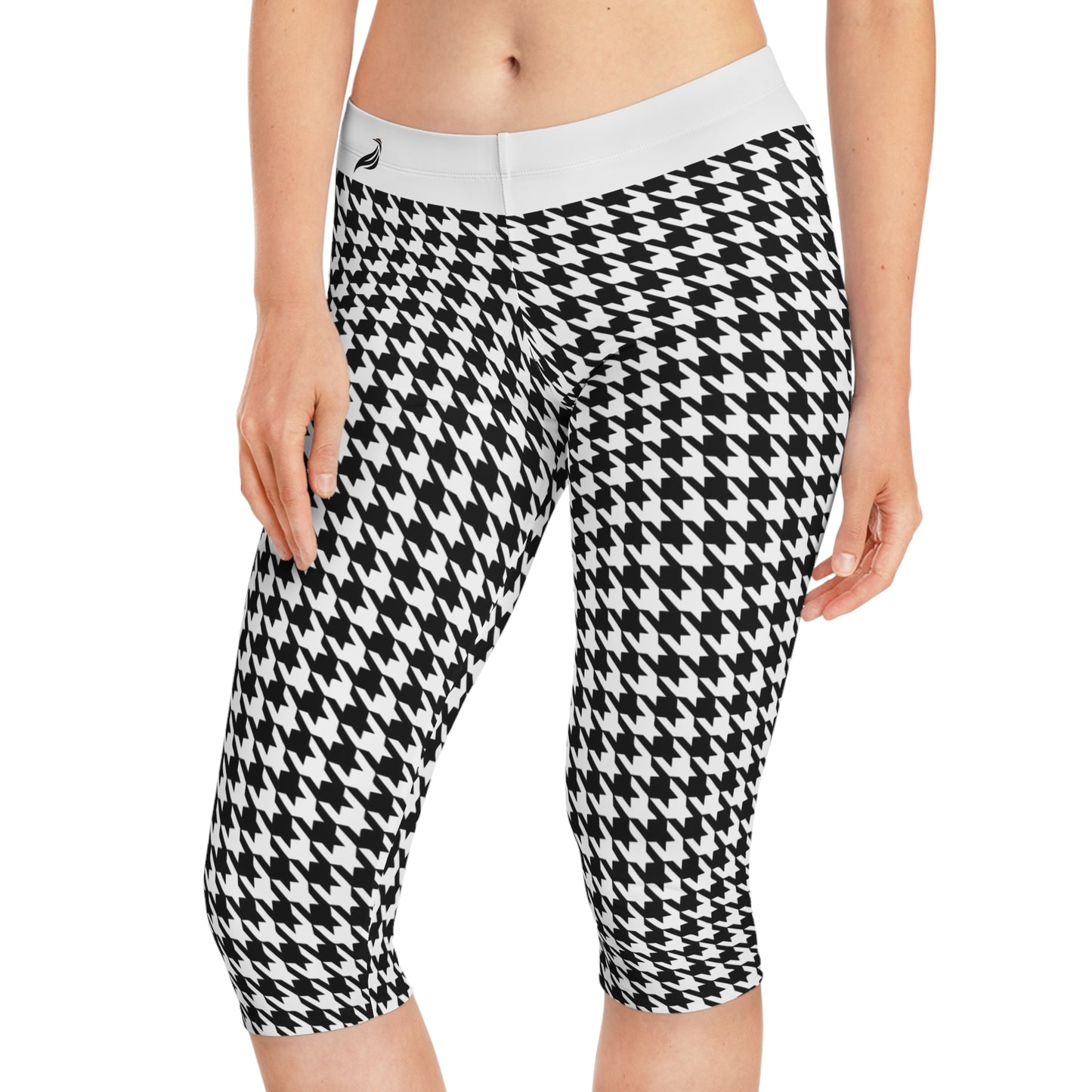 Capri Leggings | Hound's Tooth | White & Black